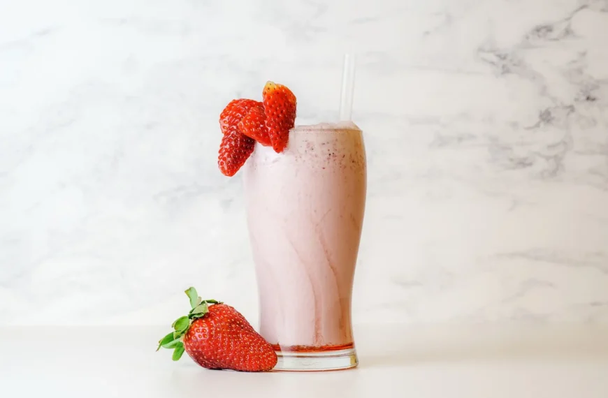 Shakes for Weight Gain: 4 Delicious Ideas in 2024